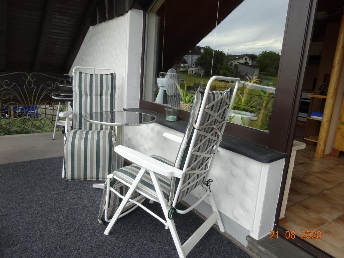 Ferienwohnung Lohrer Nideggen Luaran gambar